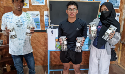 Menemukan Penyu Bertelur di Pantai Sobo