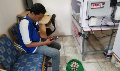 Menemukan Penyu Bertelur di Pantai Boom