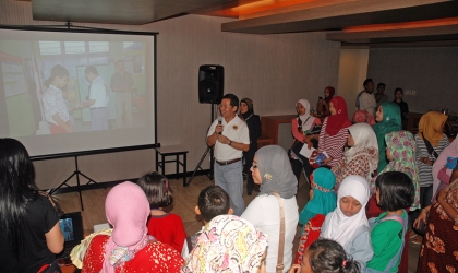 Sosialisasi Kepada Anak Anak TK