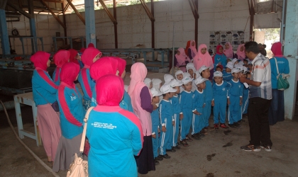 Socializing to Tk Alirsyad 2 Ketapang