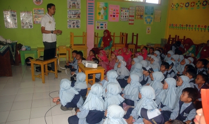 Sosialisasi Kepada Anak Anak PAUD-TK Aisyiyah I