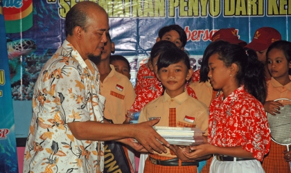 Sosialisasi kepada Siswa SD Klatak