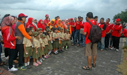 Pelepasliaran Tukik Bersama Perhutani