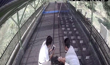 Menemukan Punya Bertelur di Pantai Sobo