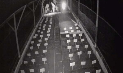 Menemukan Penyu Bertelur di Pantai Kramat