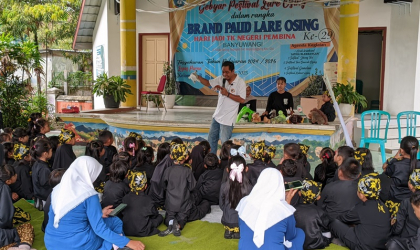 Sosialisasi Kepada Siswa SIswi TK Pembina